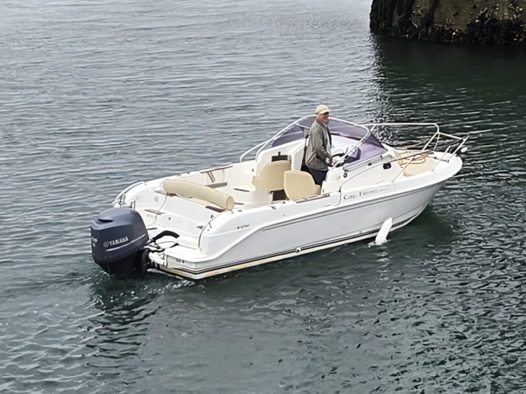 Alquiler de embarcaciones B2 Marine Cap Ferret 650 CC enLarmor-Plage en Samboat