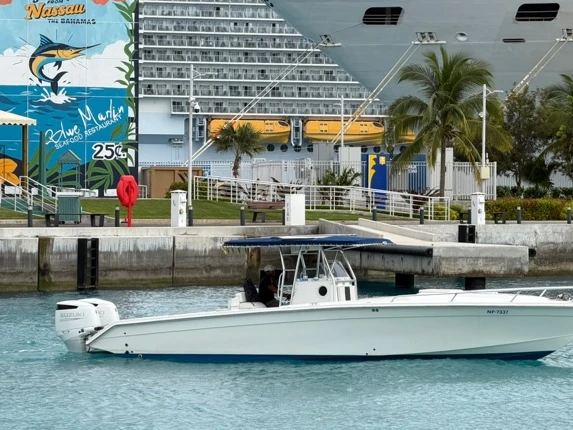 Alquiler de embarcaciones Marlago 35 Open Fisherman enNassau en Samboat