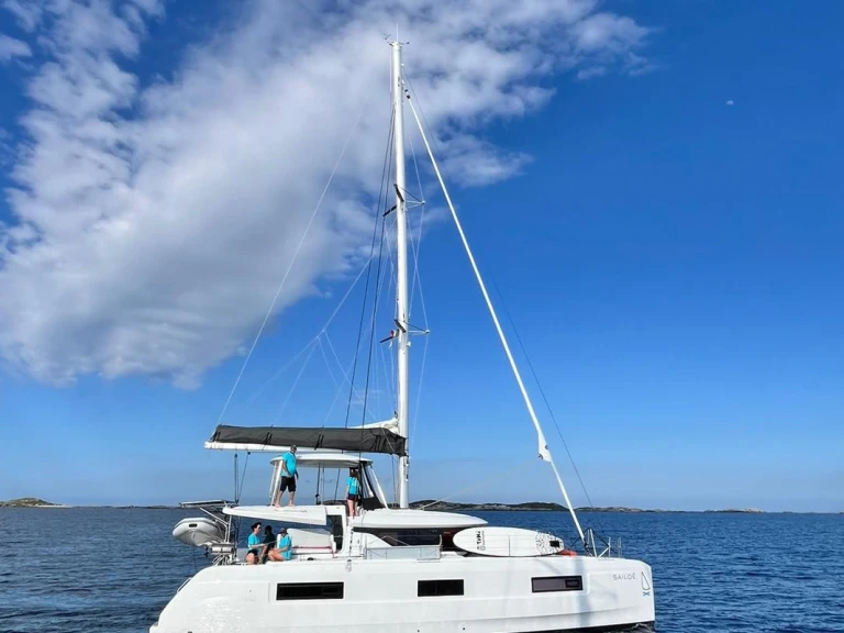Alquiler de Catamarán, con o sin patrón Lagoon Pianottoli-Caldarello
