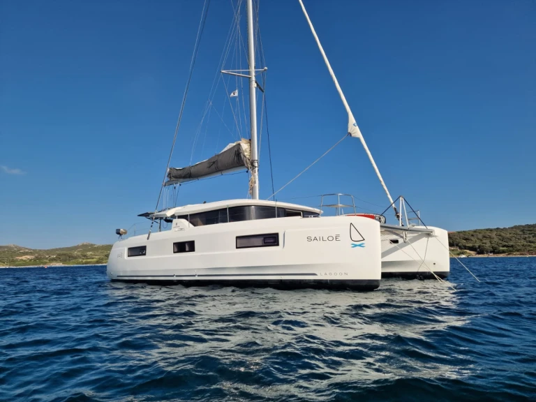Alquiler de embarcaciones Lagoon Lagoon 46 enPianottoli-Caldarello en Samboat