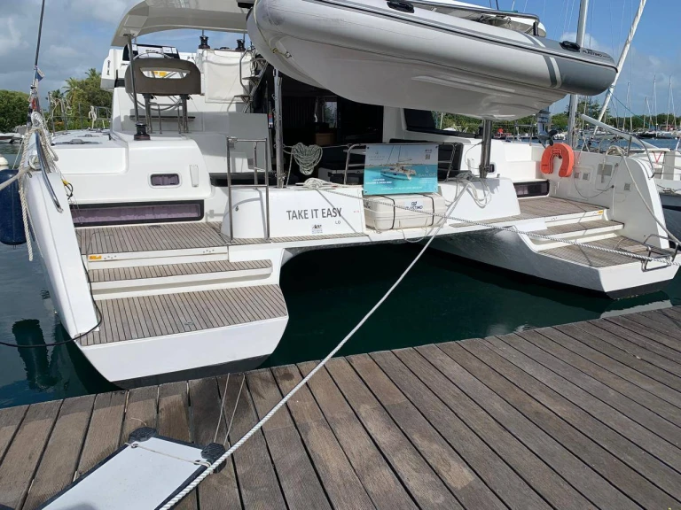 Alquiler de Lagoon Lagoon 42 en Pianottoli-Caldarello