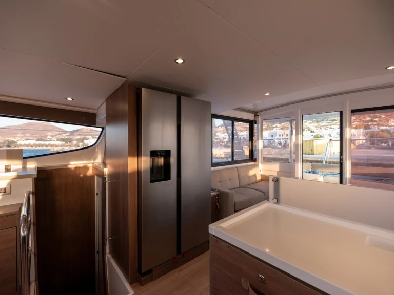 Alquiler de Catamarán, con o sin patrón Bali Toúrlos