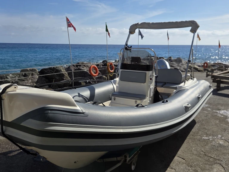 Alquiler Deiva Marina - Nautica Led Nautica Led 540 GS en SamBoat