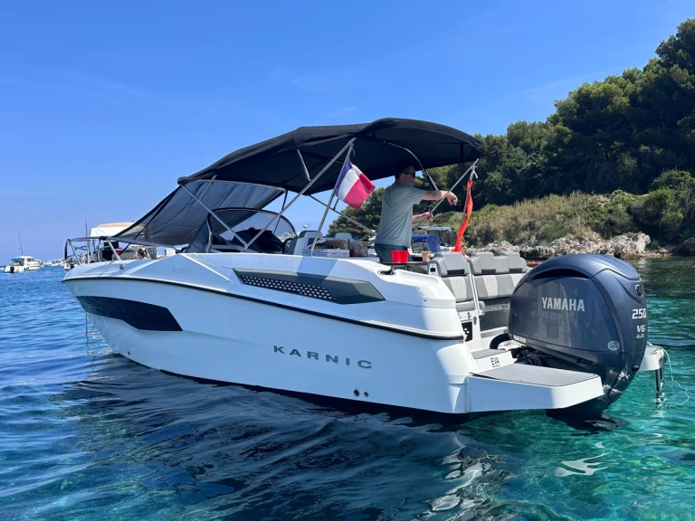 Karnic sl 701 de alquiler a Mandelieu-la-Napoule