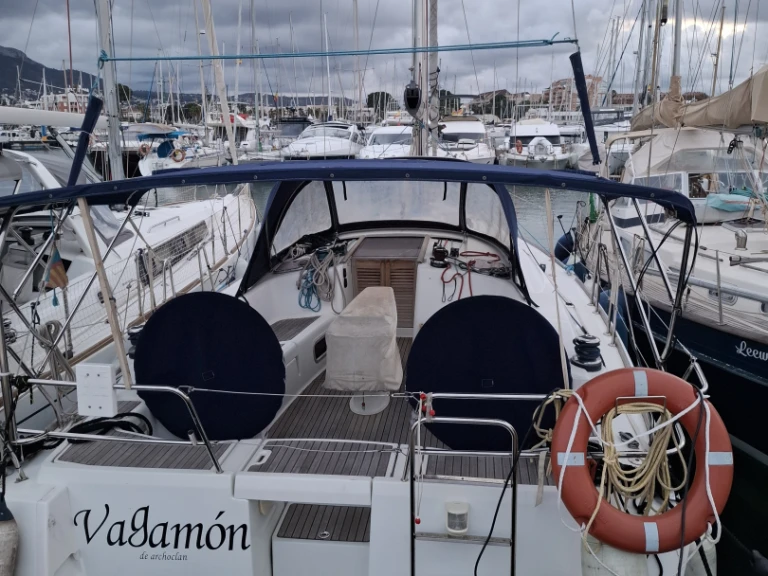 Alquiler Velero en Dénia - Bénéteau Oceanis 40
