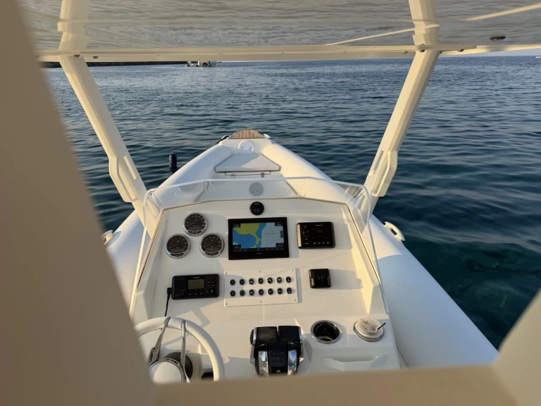 Alquiler Neumática Seafighter con o sin  título de navegación
