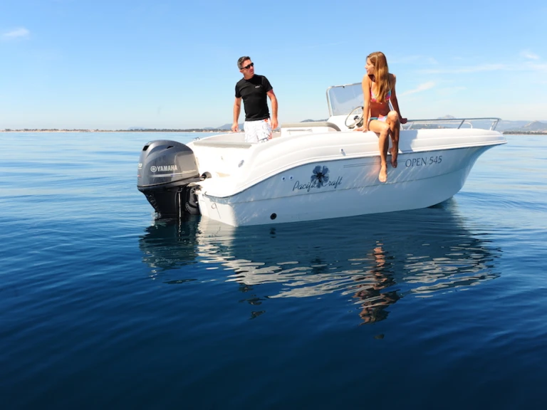 Alquiler de barcos Sète barato de Pacific Craft 545 Open