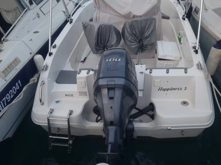 Alquiler de embarcaciones Pacific Craft Pacific Craft 545 Open enSaint-Laurent-du-Var en Samboat