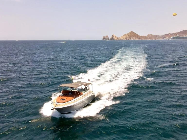 Alquiler Lancha en Cabo San Lucas - Sea Ray 3575 Esprit