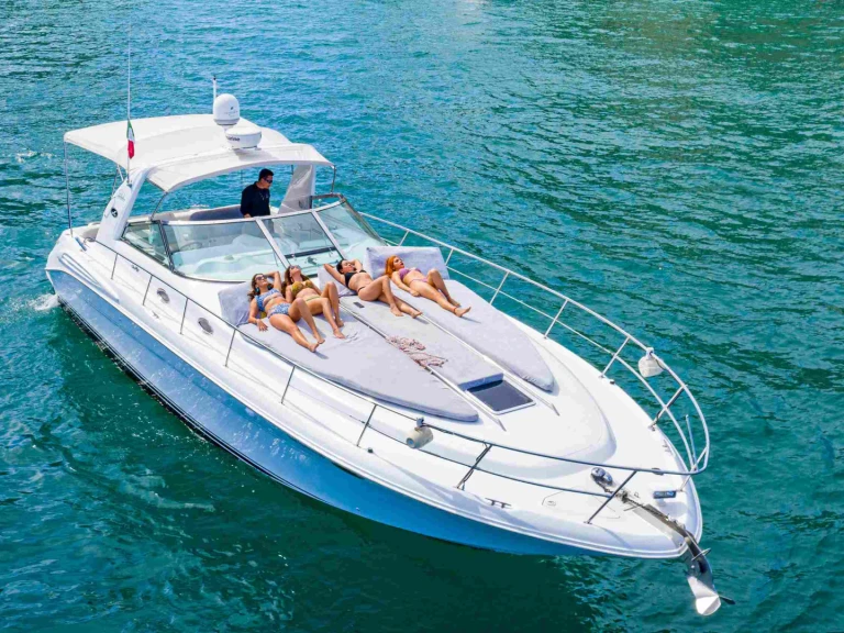 Alquiler de barcos Cabo San Lucas barato de Sea Ray 420 Sundancer