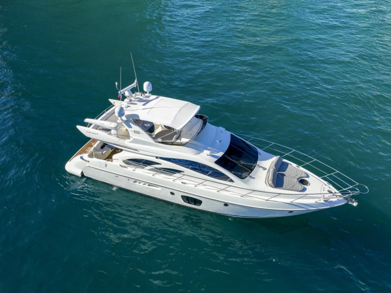 Alquiler de barcos Cabo San Lucas barato de Azimut 55