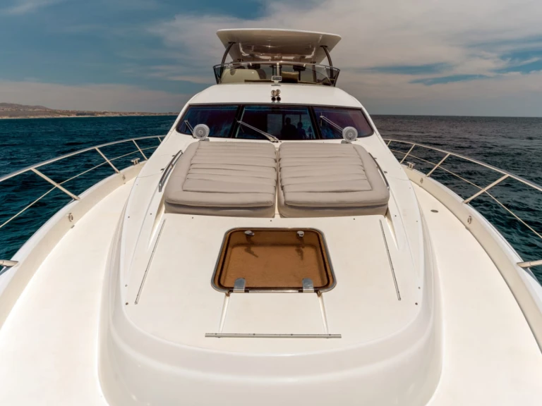 Alquiler Yate de lujo Sunseeker con o sin  título de navegación