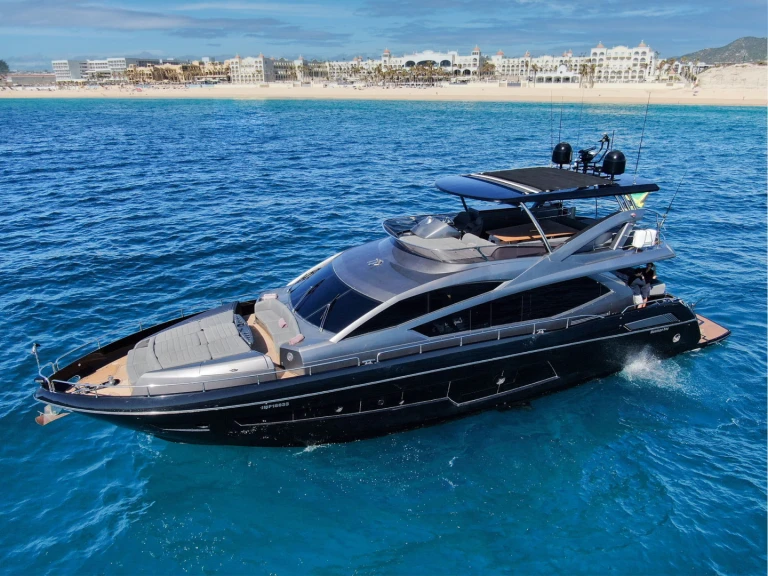 Sunseeker Manhattan 80 de alquiler a Cabo San Lucas