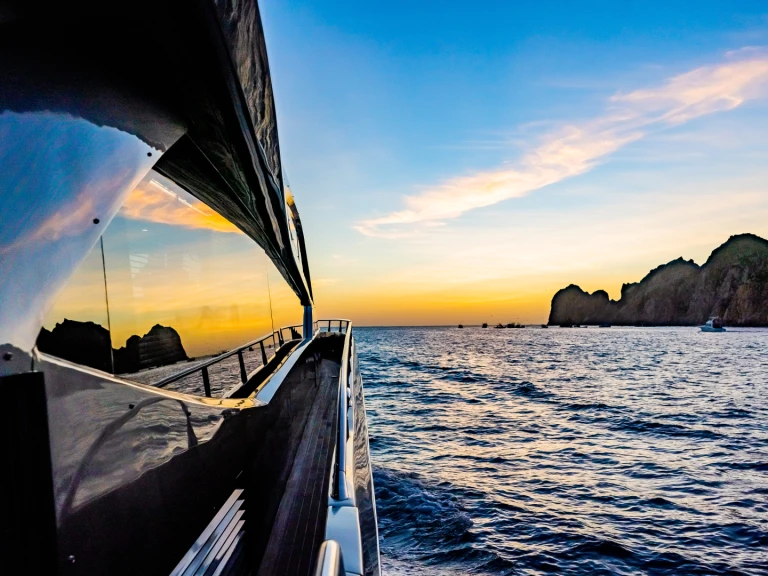Yate de lujo para alquilar Cabo San Lucas al mejor precio