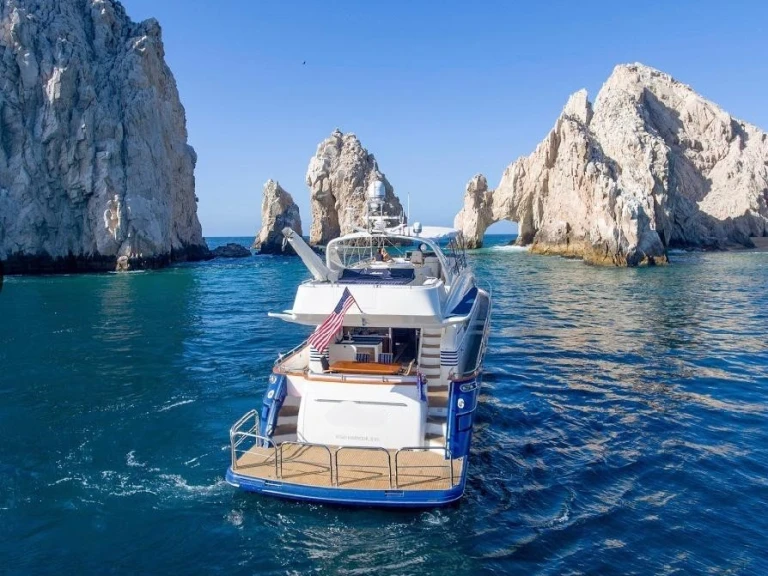 Yate de lujo para alquilar Cabo San Lucas al mejor precio