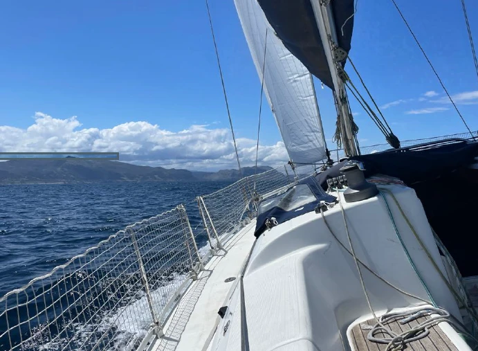 Alquiler de Poncin Yachts Harmony 42 Elegance en Fort-de-France