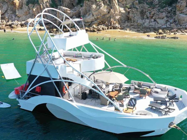Lancha para alquilar Cabo San Lucas al mejor precio
