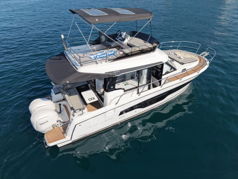 Alquiler de embarcaciones Jeanneau Merry Fisher 1095 Fly enPula en Samboat