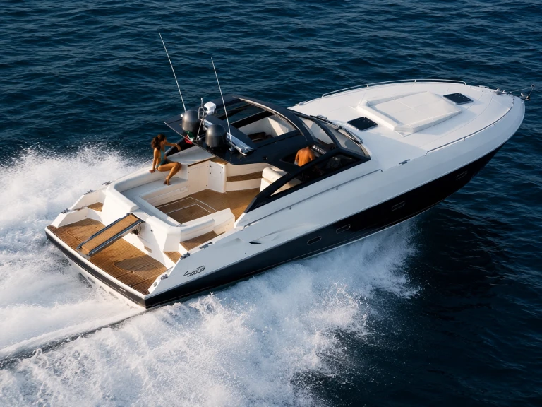 Alquiler de embarcaciones Fiart Fiart 44 enPorto-Vecchio en Samboat