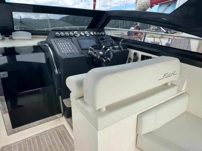 Alquiler de Fiart Fiart 44 en Porto-Vecchio