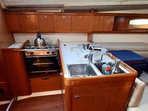 Alquiler de embarcaciones Bénéteau Oceanis 37 enPorto Ercole en Samboat
