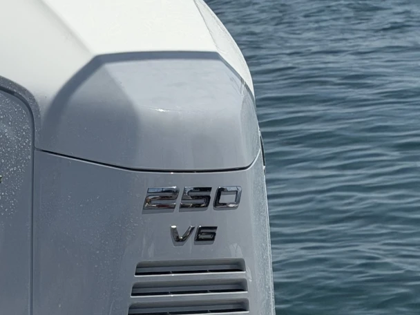 Alquiler de Lomac Turismo 7.0 en Marina de Portimão
