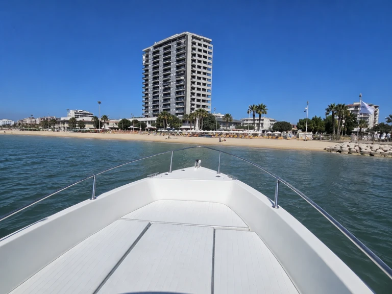 Conero CONERO CIAO 540 de alquiler a Porto San Giorgio