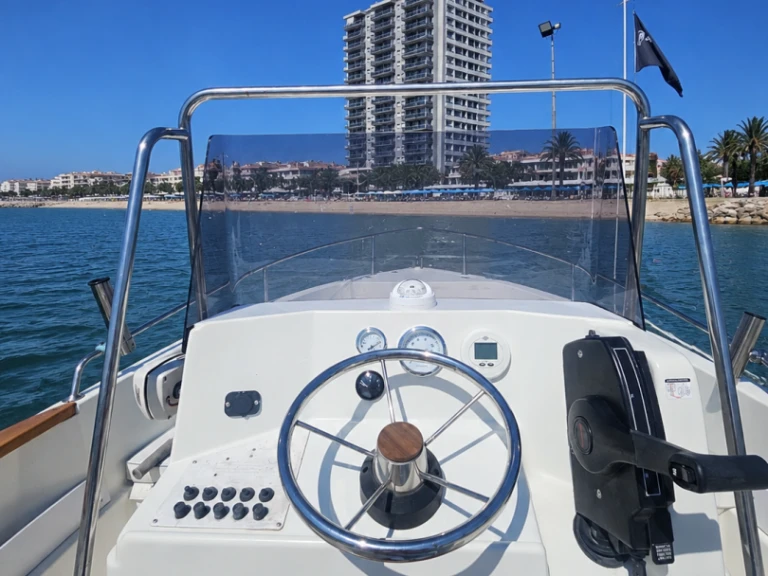 Alquiler Porto San Giorgio - Conero CONERO CIAO 540 en SamBoat