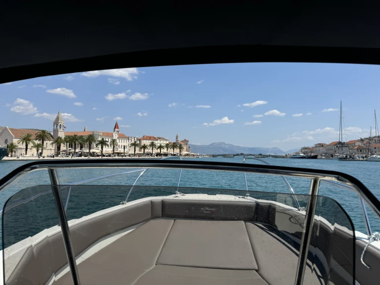 Alquiler Trogir - speedy Cayman 585 en SamBoat