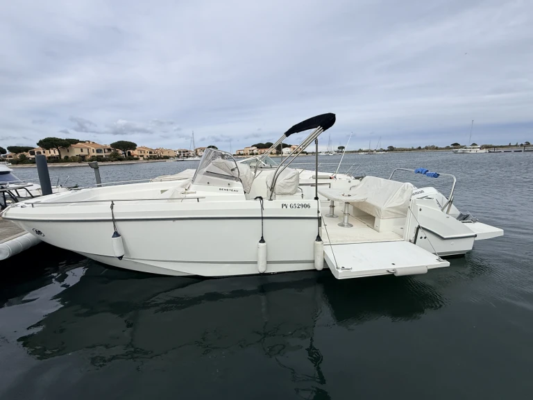Alquiler de Lancha, con o sin patrón Bénéteau Saint-Cyprien