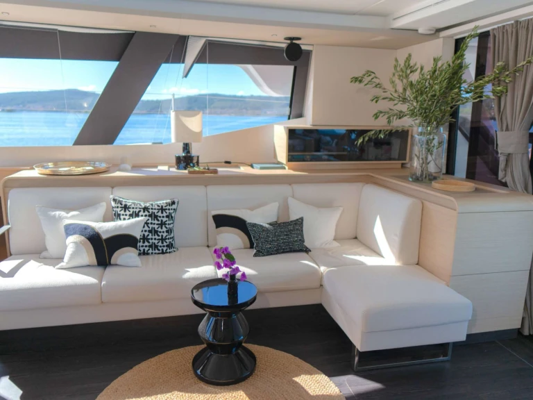 Alquiler Yate de lujo en Trogir - Fountaine Pajot Solomar 