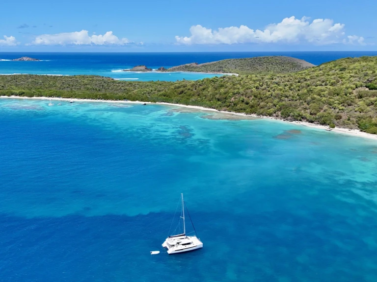 Yate de lujo para alquilar Tortola al mejor precio