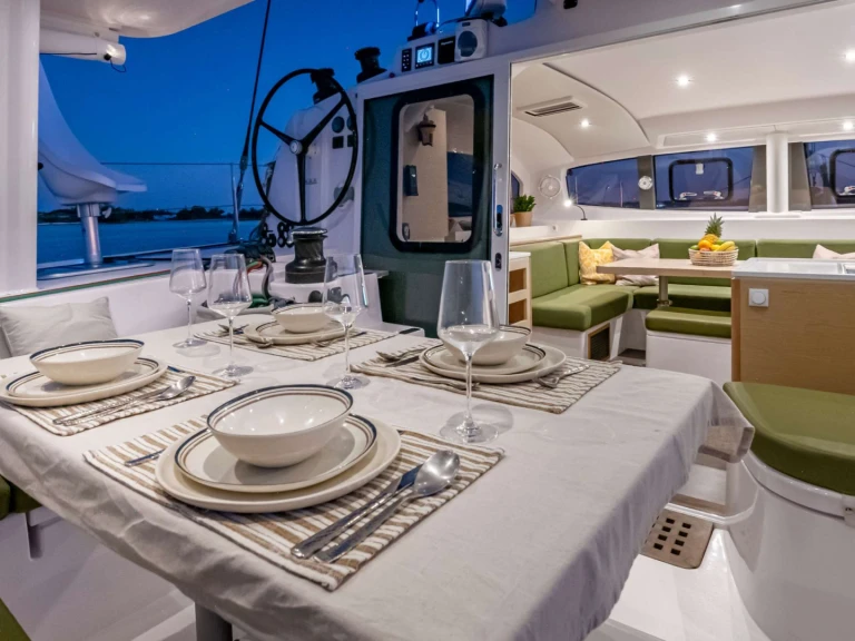 Outremer Falmari de alquiler a Bahamas
