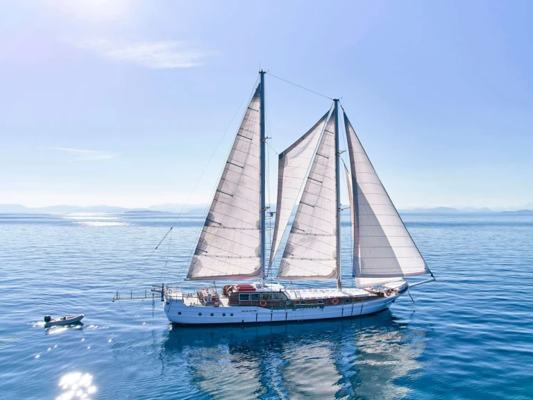 Alquiler de barcos Grecia barato de WHITE PEARL