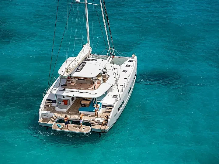 Catamarán para alquilar Seget Donji al mejor precio