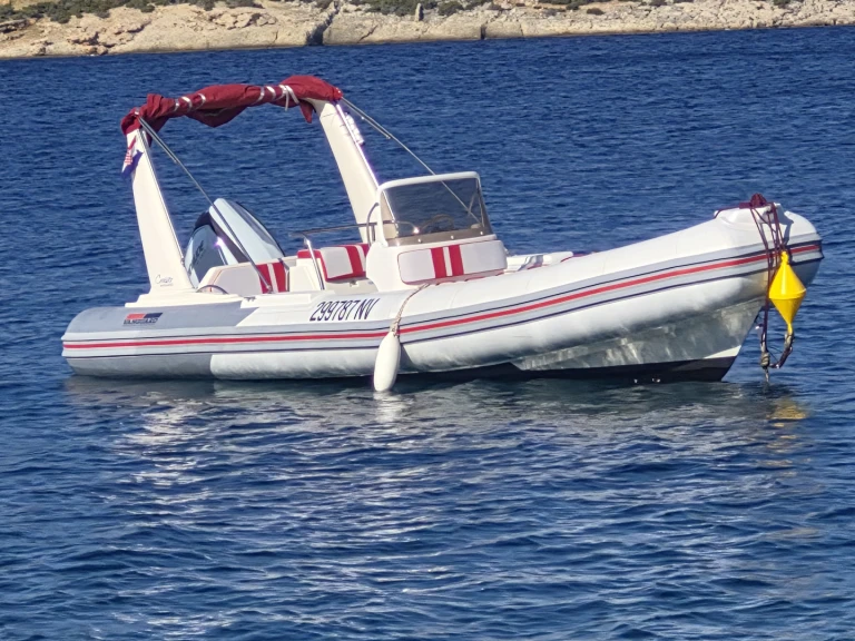 Alquiler de barcos Novalja barato de V 750 Cruiser