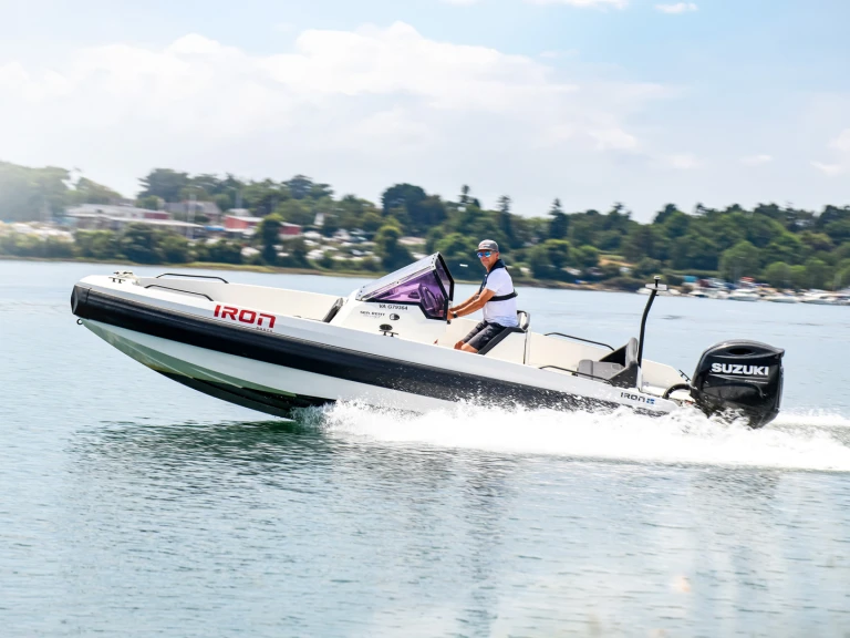 IRON BOATS  IRON 6.47 de alquiler a Vannes