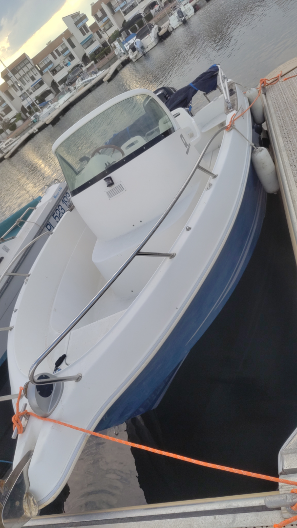 Alquiler de embarcaciones Quicksilver Quicksilver 550 Commander enLe Barcarès en Samboat
