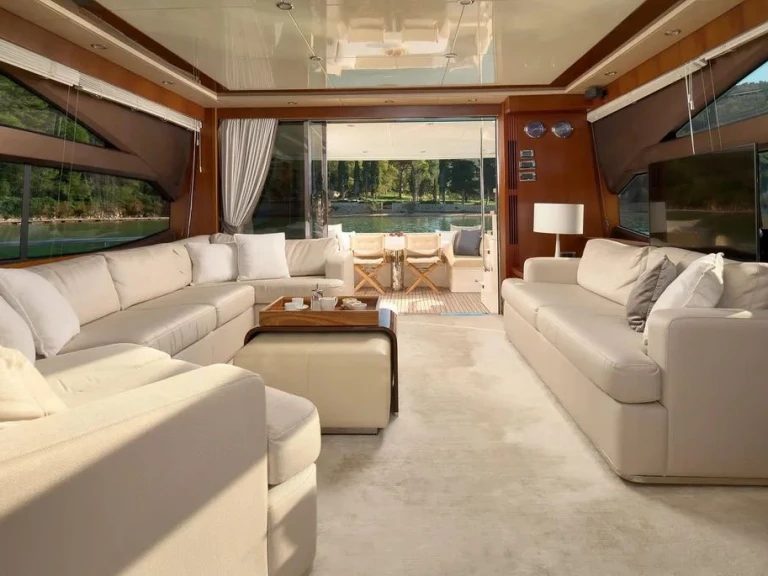Alquiler de embarcaciones Princess Princess 72 enPodstrana en Samboat