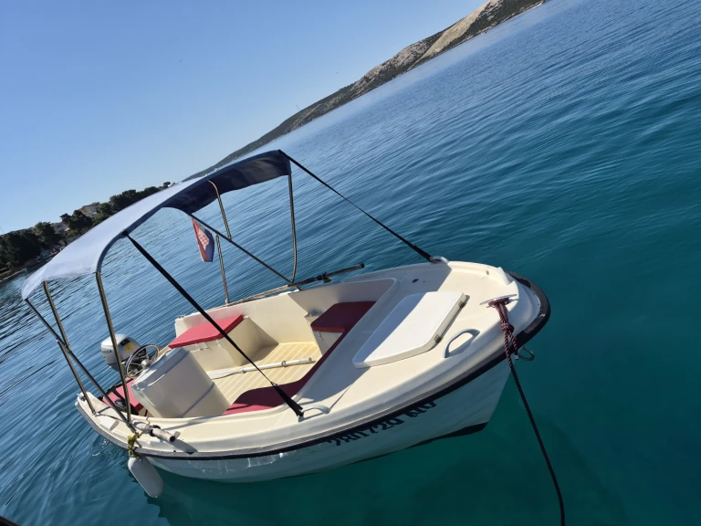 Alquiler Novalja - Adria 500 M Sport en SamBoat