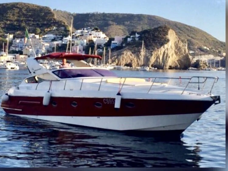 Alquiler de barcos Italia barato de Must 45