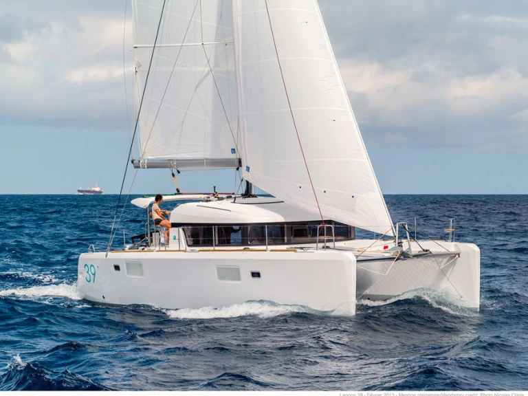 Alquiler de barcos Palaióchora barato de Bali 4.1