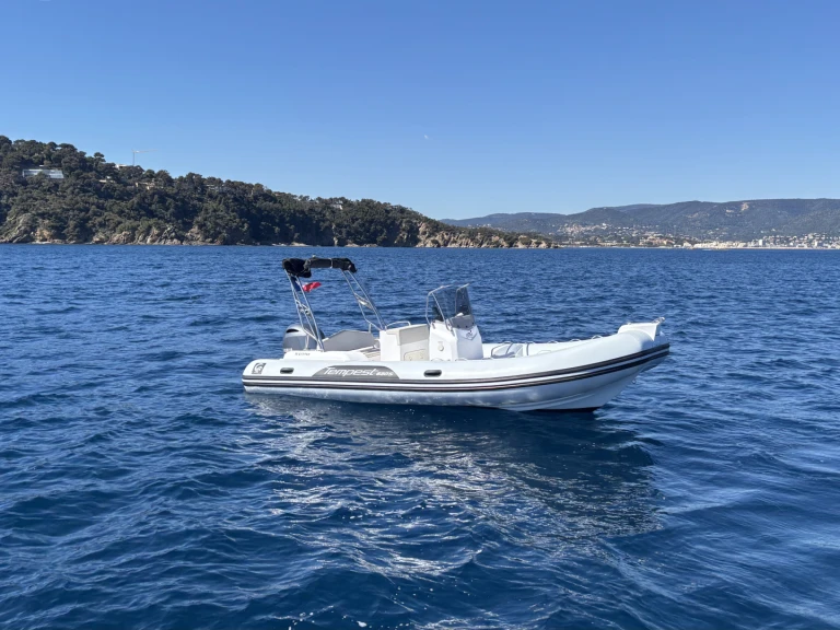 Alquiler de barcos Le Lavandou barato de Tempest 630