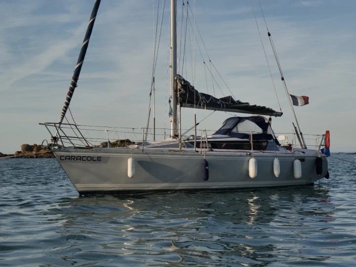 Alquiler de barcos Le Havre barato de Feeling 920 GT
