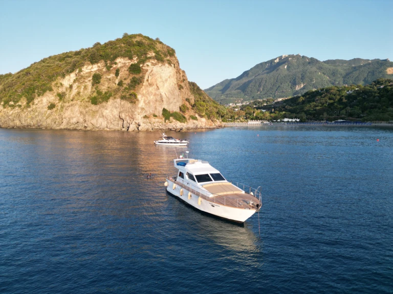 Alquiler Forio - Itama Itama 45 en SamBoat