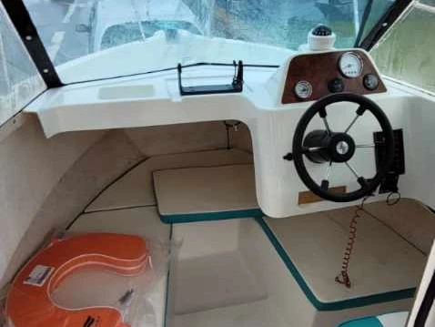 Alquiler Pléneuf-Val-André - Quicksilver Quicksilver 560 Timonier en SamBoat