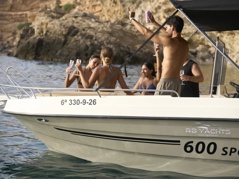 Alquiler Sant Antoni de Portmany - Giant 600 open sport en SamBoat