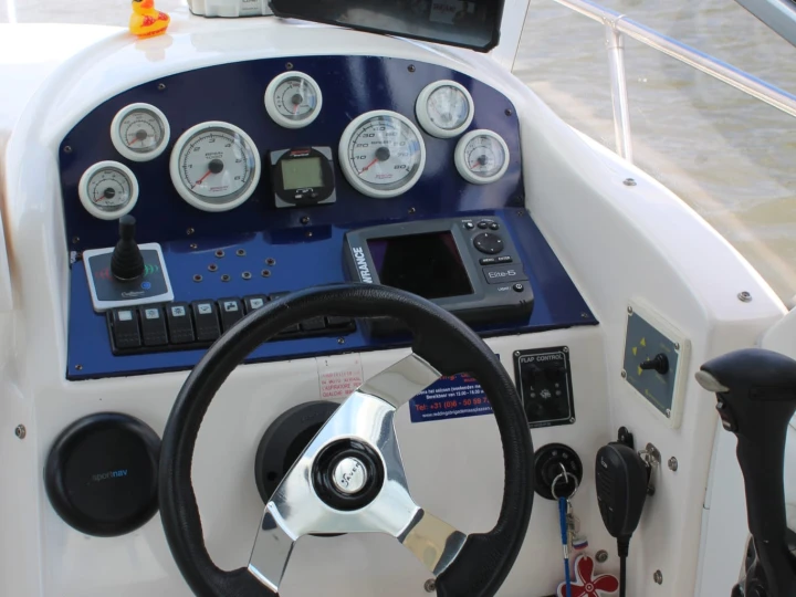Alquiler de embarcaciones Saver Riviera 24 enRoosteren en Samboat