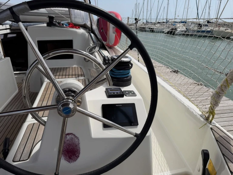 Alquiler Cecina - Jeanneau Sun Odyssey 410 en SamBoat