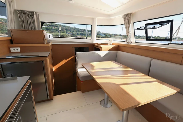 Excess Excess 11 de alquiler a Ajaccio